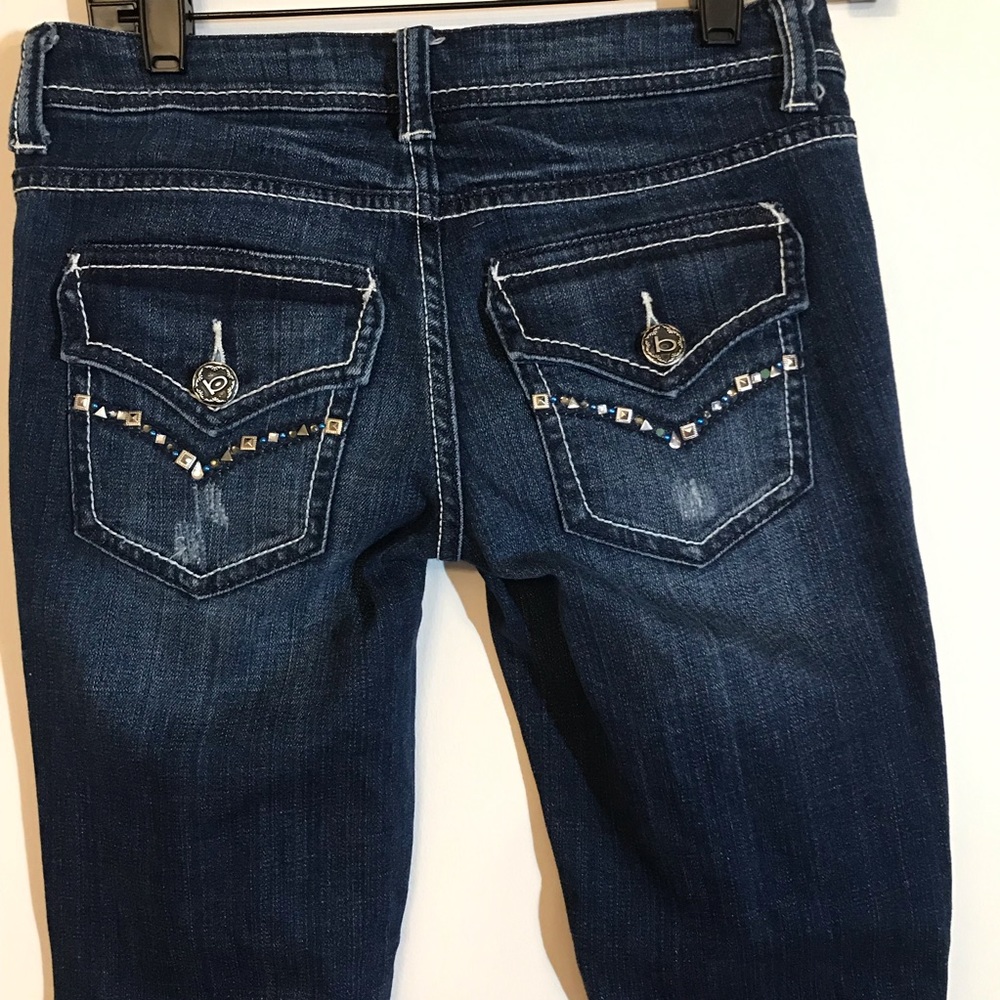 Bebe Jeans sz 26. Belt not included.